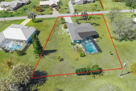 2621 Se Delong Road Port Saint Lucie FL 34952