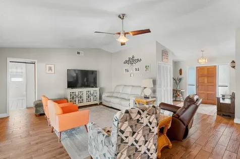 2621 Se Delong Road Port Saint Lucie FL 34952