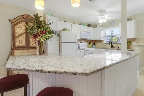 2929 Se Ocean Boulevard Stuart FL 34996