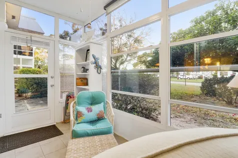 2929 Se Ocean Boulevard Stuart FL 34996
