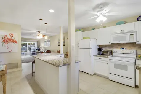 2929 Se Ocean Boulevard Stuart FL 34996
