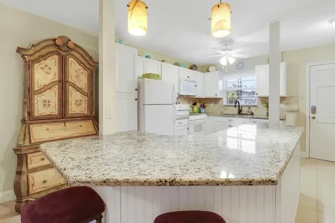 2929 Se Ocean Boulevard Stuart FL 34996