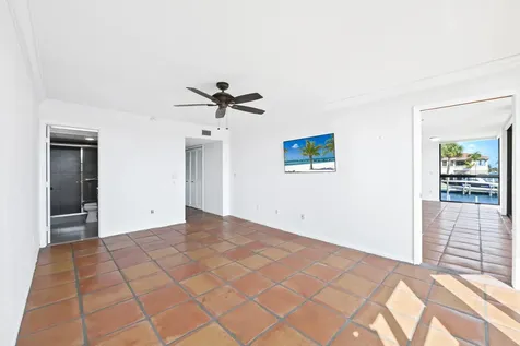 899 Jeffery Street Boca Raton FL 33487
