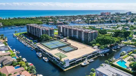 899 Jeffery Street Boca Raton FL 33487