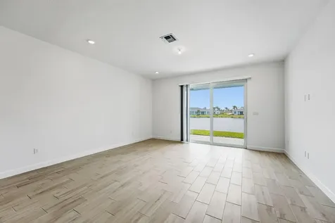 3765 Harborside Avenue Fort Pierce FL 34946