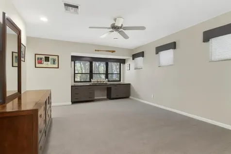 5564 Whirlaway Road Palm Beach Gardens FL 33418