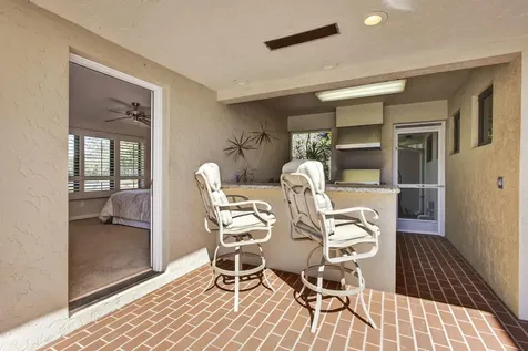 5564 Whirlaway Road Palm Beach Gardens FL 33418