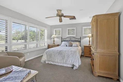 5564 Whirlaway Road Palm Beach Gardens FL 33418