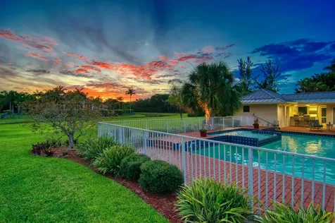 5564 Whirlaway Road Palm Beach Gardens FL 33418