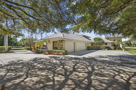 5564 Whirlaway Road Palm Beach Gardens FL 33418