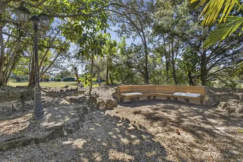5564 Whirlaway Road Palm Beach Gardens FL 33418