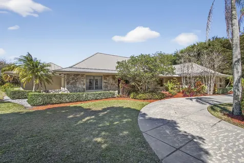 5564 Whirlaway Road Palm Beach Gardens FL 33418