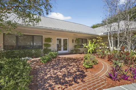 5564 Whirlaway Road Palm Beach Gardens FL 33418