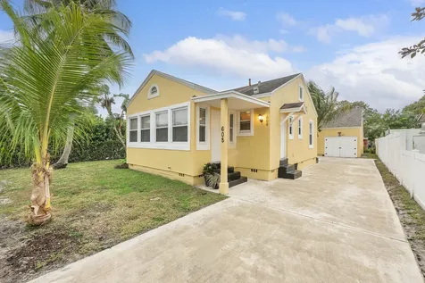 608 El Vedado West Palm Beach FL 33405