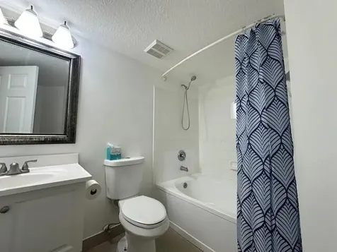 401 Villa Circle Boynton Beach FL 33435