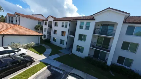 401 Villa Circle Boynton Beach FL 33435