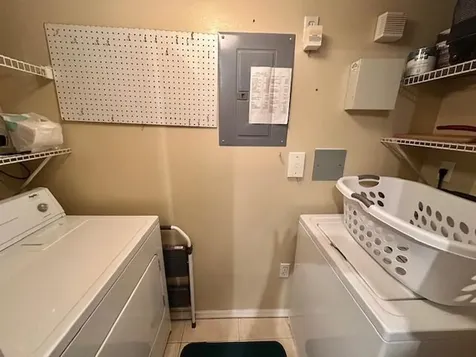 401 Villa Circle Boynton Beach FL 33435