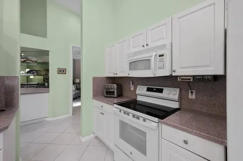 9078 Bay Point Circle West Palm Beach FL 33411