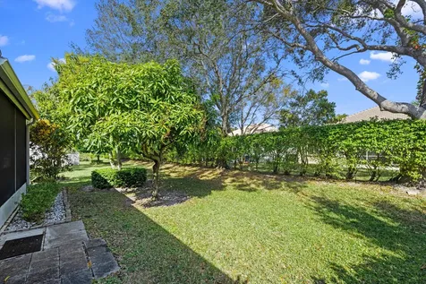 9078 Bay Point Circle West Palm Beach FL 33411
