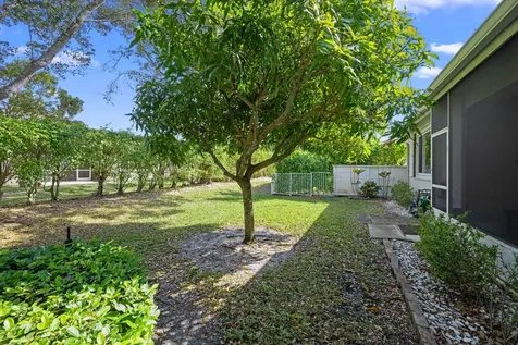 9078 Bay Point Circle West Palm Beach FL 33411