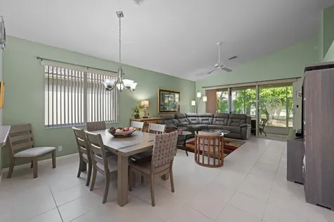 9078 Bay Point Circle West Palm Beach FL 33411