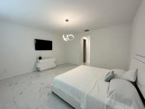 10710 SW Hensley Street Port Saint Lucie FL 34987