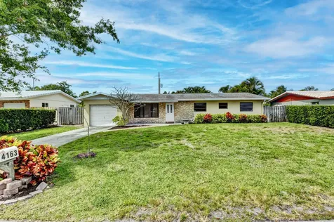 4163 NW 2nd Court Boca Raton FL 33431