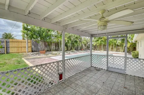 4163 NW 2nd Court Boca Raton FL 33431