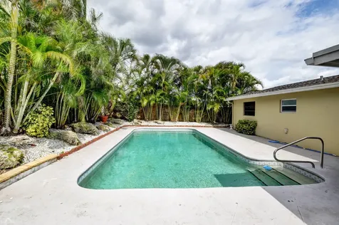 4163 NW 2nd Court Boca Raton FL 33431