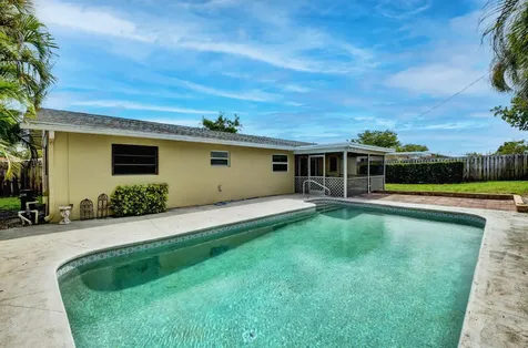4163 NW 2nd Court Boca Raton FL 33431