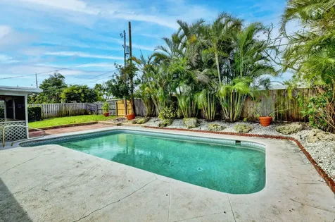 4163 NW 2nd Court Boca Raton FL 33431