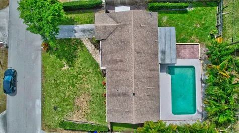 4163 NW 2nd Court Boca Raton FL 33431