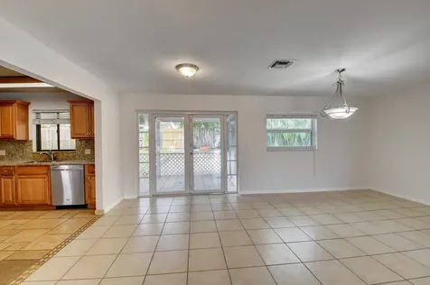 4163 NW 2nd Court Boca Raton FL 33431