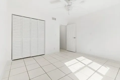 345 W Laurel Drive Margate FL 33063