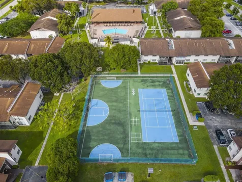 345 W Laurel Drive Margate FL 33063