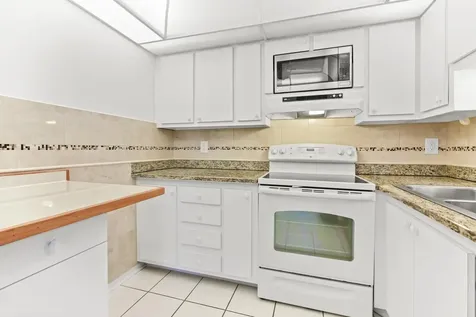 345 W Laurel Drive Margate FL 33063