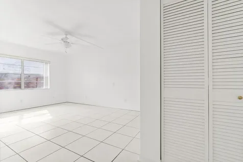 345 W Laurel Drive Margate FL 33063