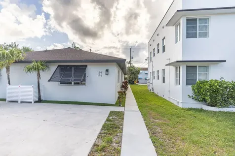 114 S Lakeside Drive Lake Worth Beach FL 33460