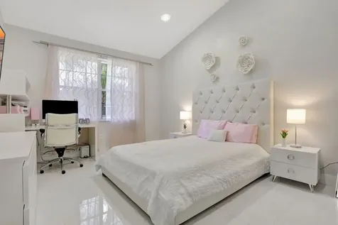 6584 Villa Sonrisa Drive Boca Raton FL 33433