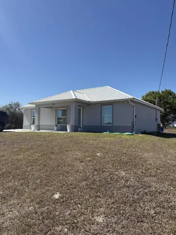 9019 S Castle Circle LaBelle FL 33935