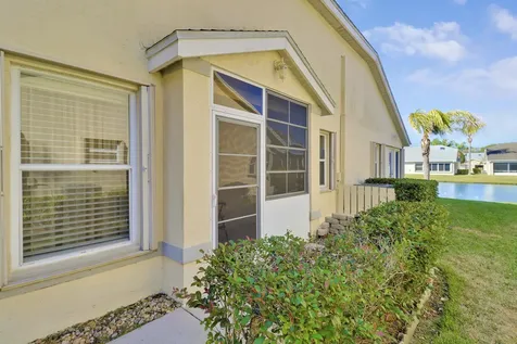 4272 Se Brittney Circle Port Saint Lucie FL 34952
