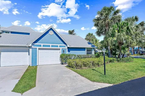 1528 Ocean Dunes Circle Jupiter FL 33477