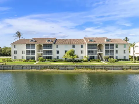 4452 Ne Ocean Boulevard Jensen Beach FL 34957