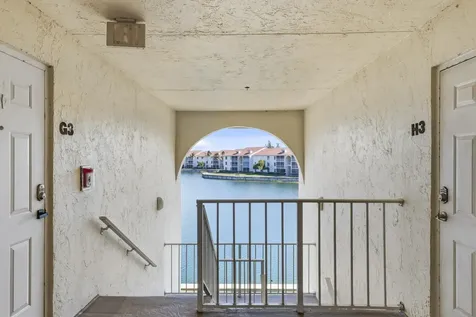 4452 Ne Ocean Boulevard Jensen Beach FL 34957
