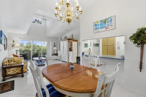 4452 Ne Ocean Boulevard Jensen Beach FL 34957