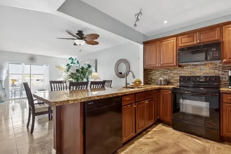 4751 Nw 21st Street Lauderhill FL 33313