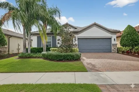540 Se Monet Drive Port Saint Lucie FL 34984