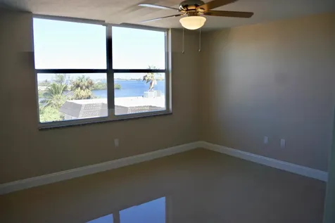 301 Croton Avenue Lantana FL 33462