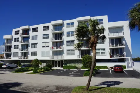 301 Croton Avenue Lantana FL 33462