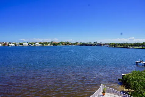 301 Croton Avenue Lantana FL 33462
